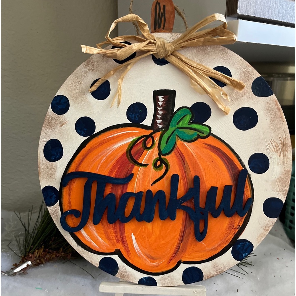 “THANKFUL” double pumpkin 8” handcrafted decor